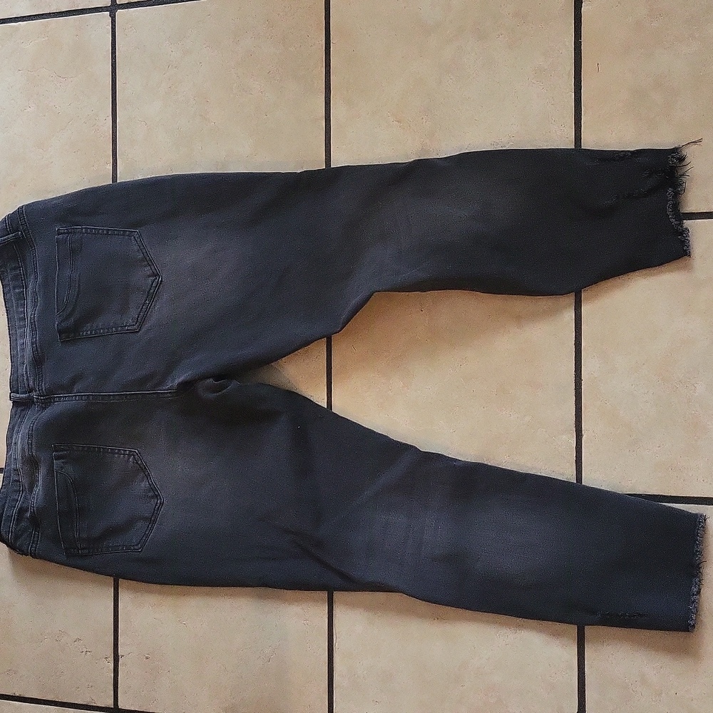 FN Distressed Jeans - Picture 5 of 6